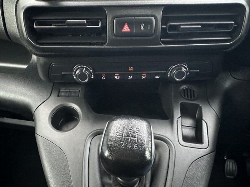 Used Vauxhall Combo Life 2022 for sale - 76157840: Photo 23