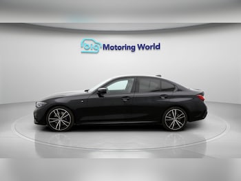 Used BMW 3 Series 2021 for sale - 77728916: Photo