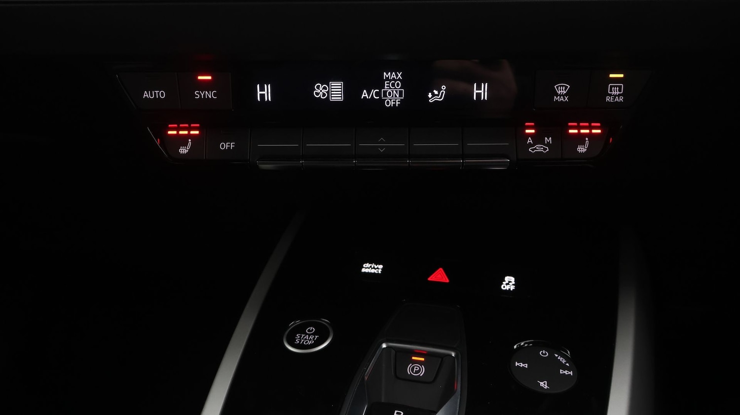 Used Audi Q4 e-tron 2023 for sale - 77877233: Photo 12