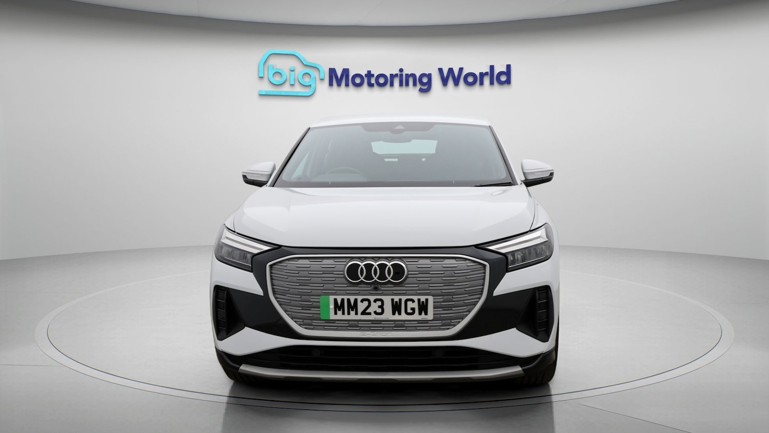 Used Audi Q4 e-tron 2023 for sale - 77877233: Photo 2