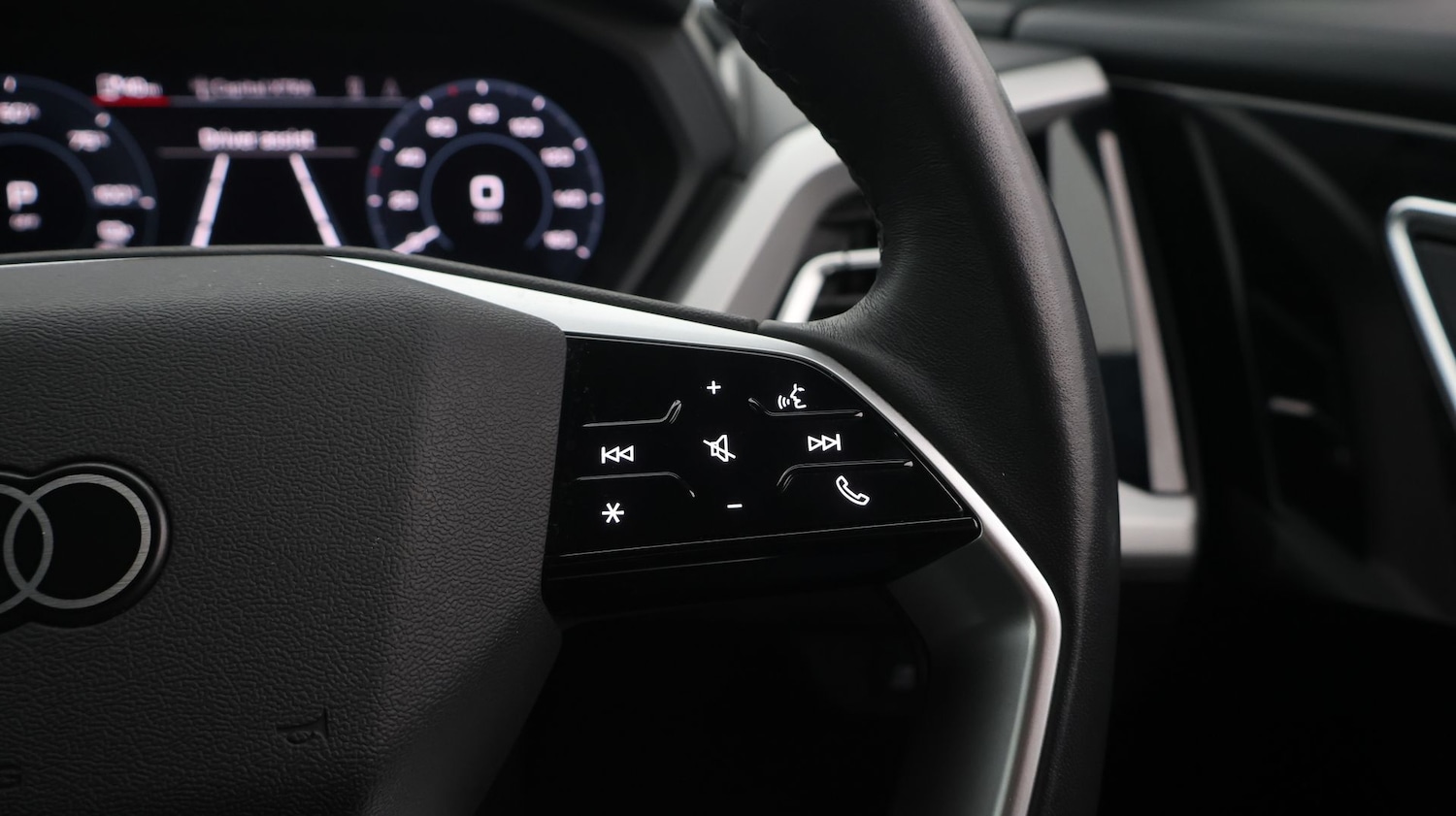 Used Audi Q4 e-tron 2023 for sale - 77877233: Photo 23