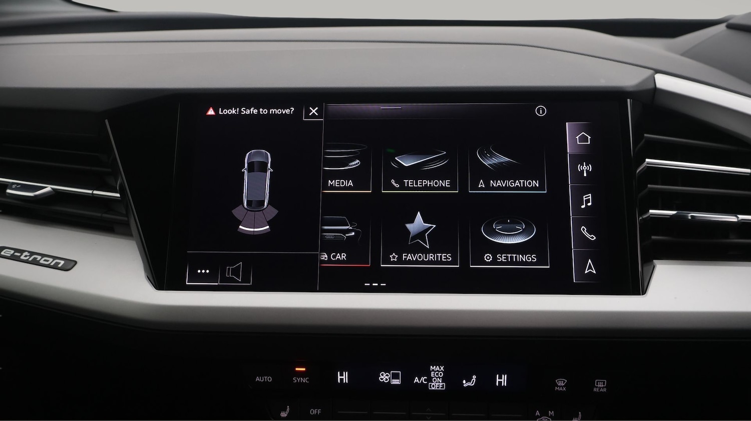 Used Audi Q4 e-tron 2023 for sale - 77877233: Photo 24