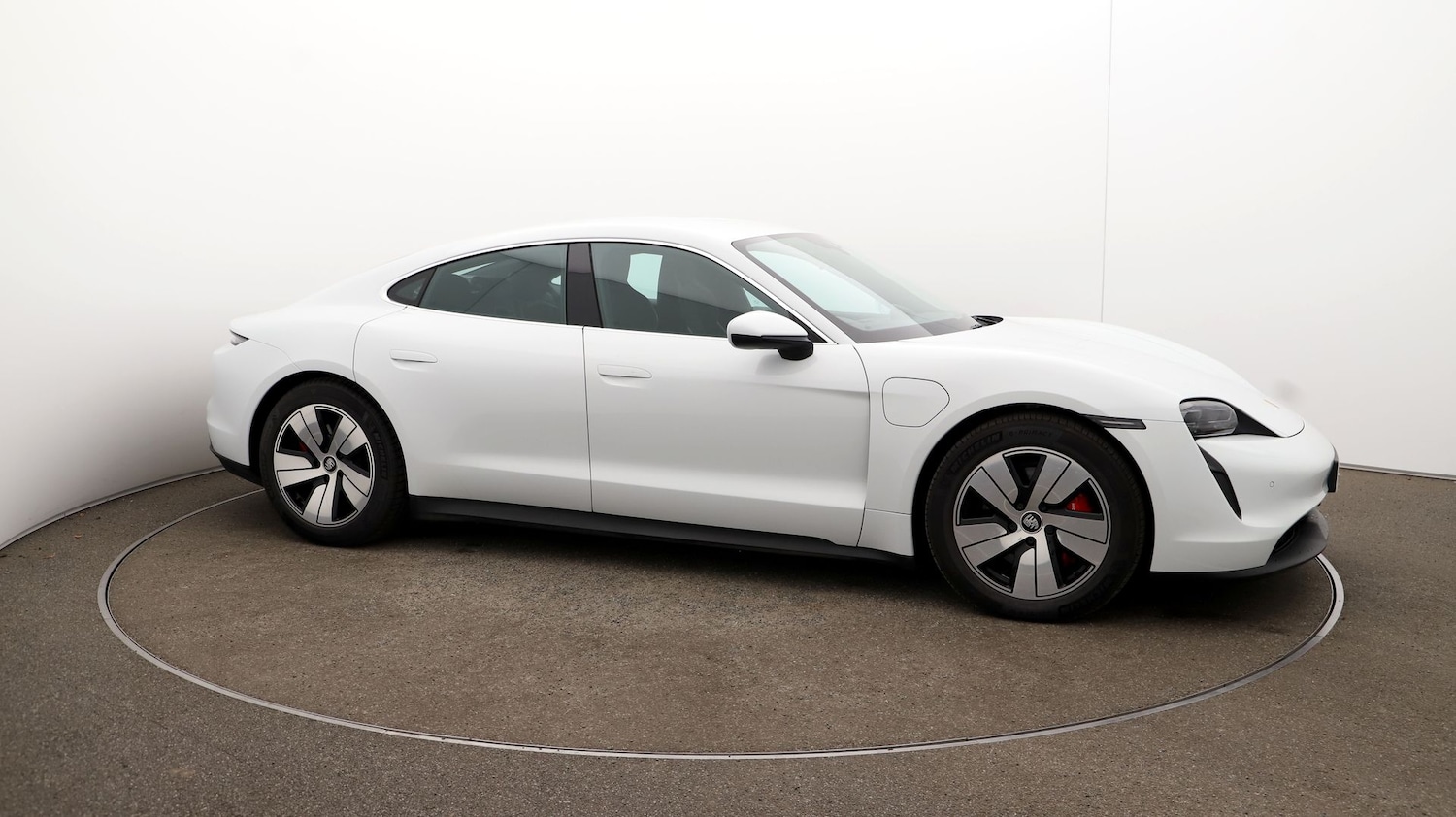 Used Porsche Taycan 2022 for sale - 76808845: Photo 40