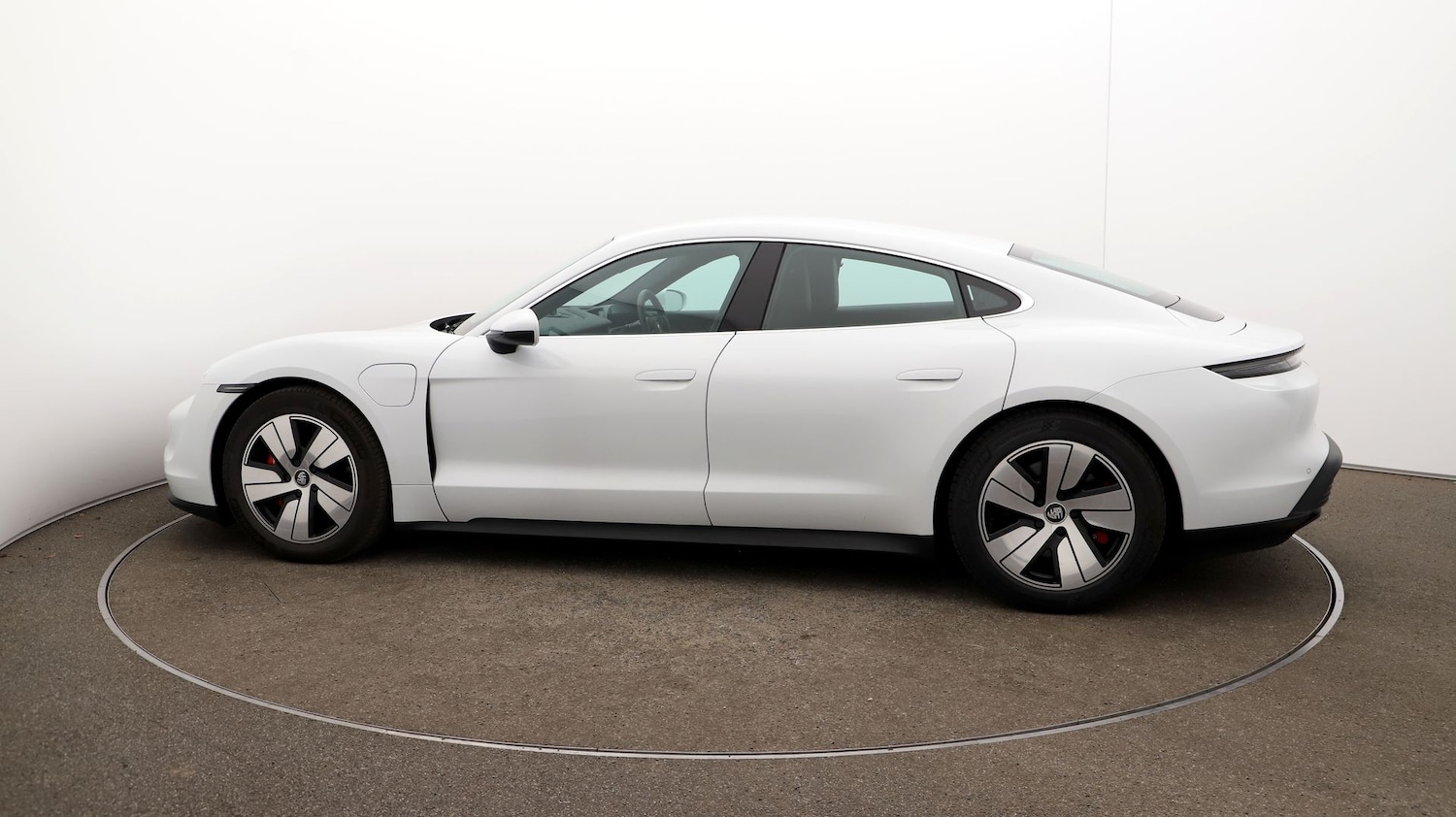 Used Porsche Taycan 2022 for sale - 76808845: Photo 42