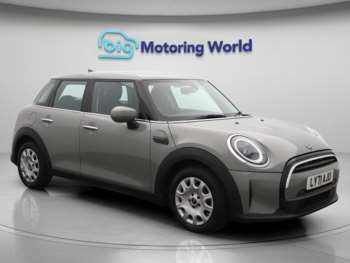 2022 (71) - 1.5 One Classic Hatchback 5dr Petrol Steptronic Euro 6 (s/s) (102 ps)