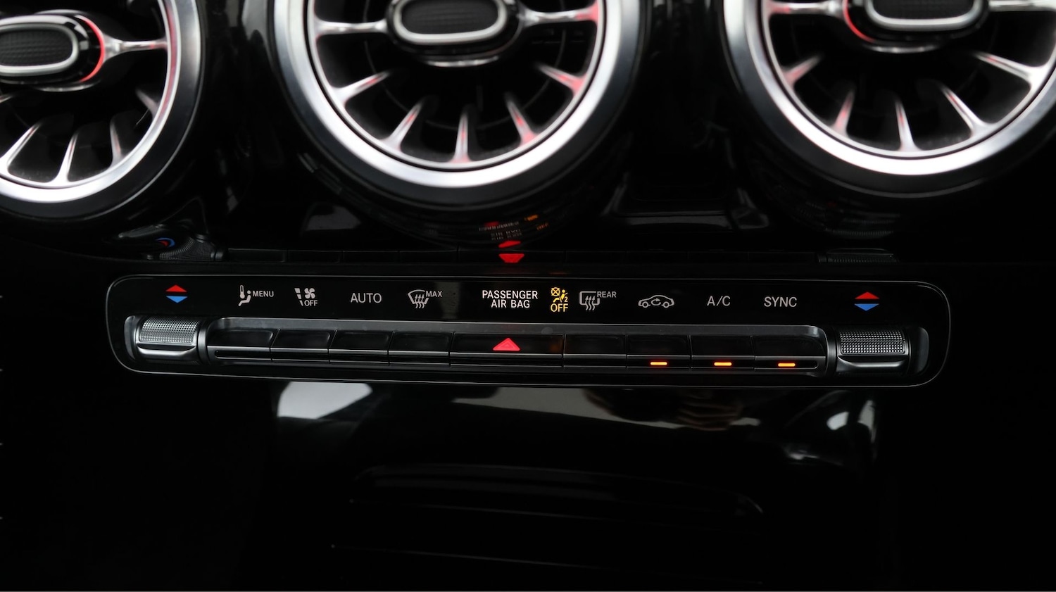 Used Mercedes-Benz CLA 2022 for sale - 77571222: Photo 12