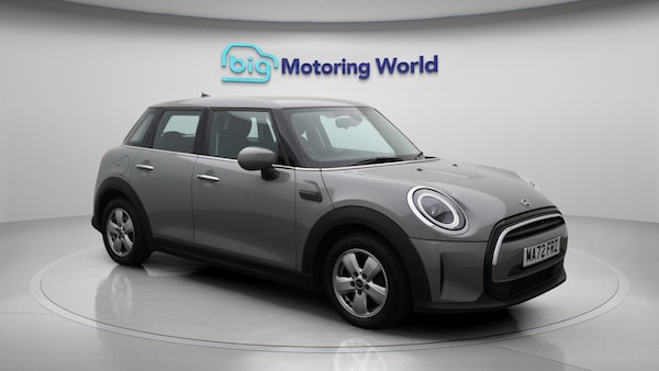 Used MINI Hatch 2022 for sale - 76214068: Photo 2