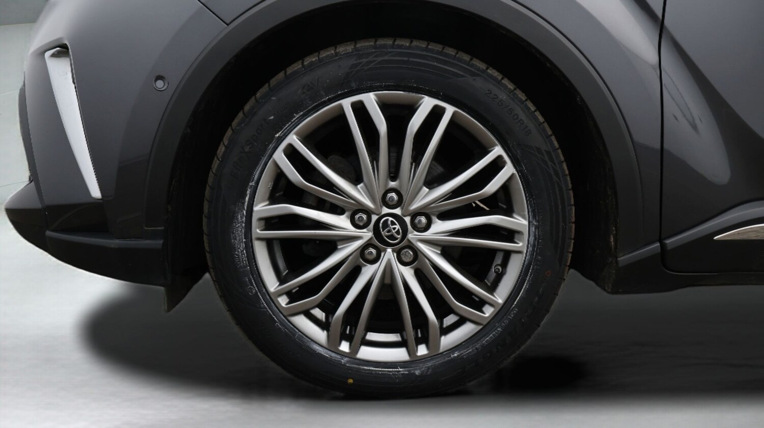 Used Toyota C-HR 2023 for sale - 77181738: Photo 18