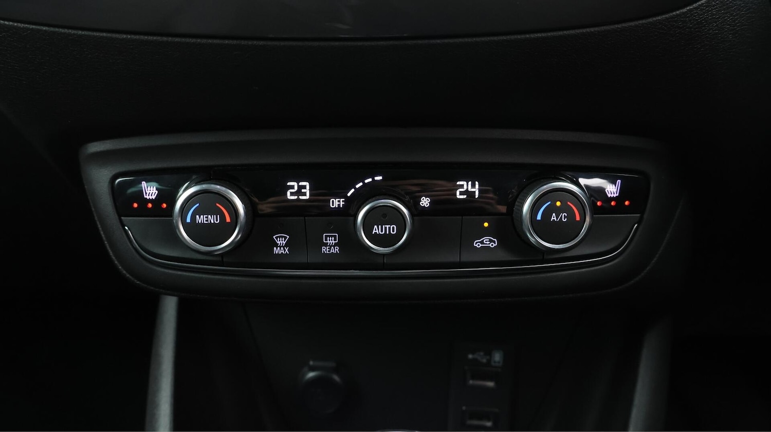 Used Vauxhall Crossland 2022 for sale - 76433333: Photo 13