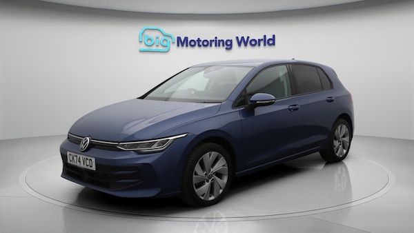 Used Volkswagen Golf 2024 for sale - 76214738: Photo 4