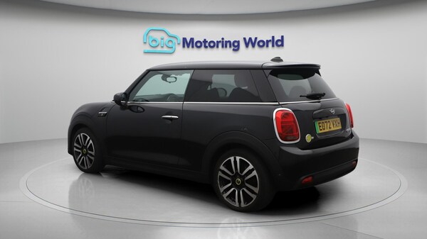 Used MINI Electric Hatch 2022 for sale - 76215453: Photo 6
