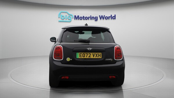 Used MINI Electric Hatch 2022 for sale - 76215453: Photo 7