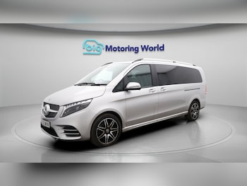 Used Mercedes-Benz V-Class 2023 for sale - 77529376: Photo