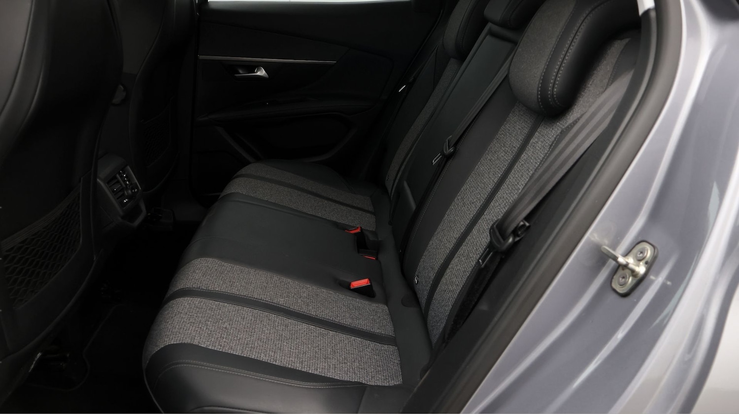 Used Peugeot 3008 2019 for sale - 77288916: Photo 16