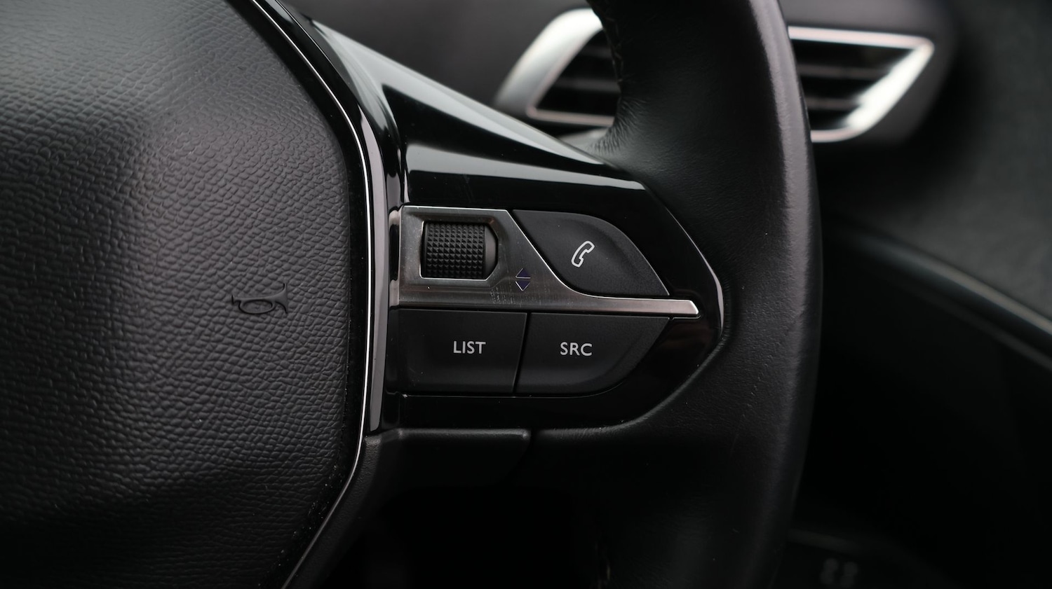 Used Peugeot 3008 2019 for sale - 77288916: Photo 22