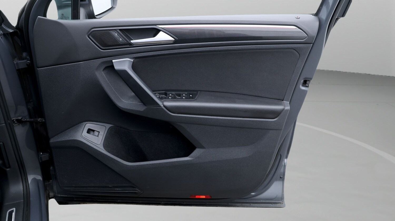 Used Volkswagen Tiguan 2021 for sale - 77258433: Photo 15