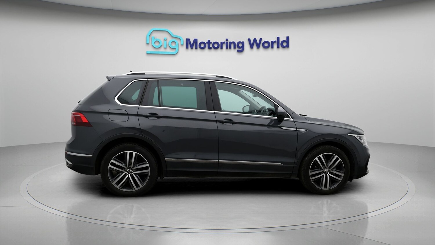 Used Volkswagen Tiguan 2021 for sale - 77258433: Photo 8