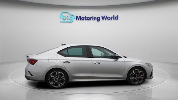 Used Skoda Octavia 2023 for sale - 75622967: Photo 9