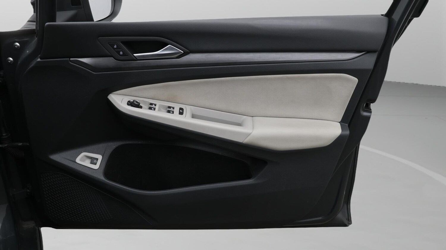 Used Volkswagen Golf for sale - 76701349: Photo 16