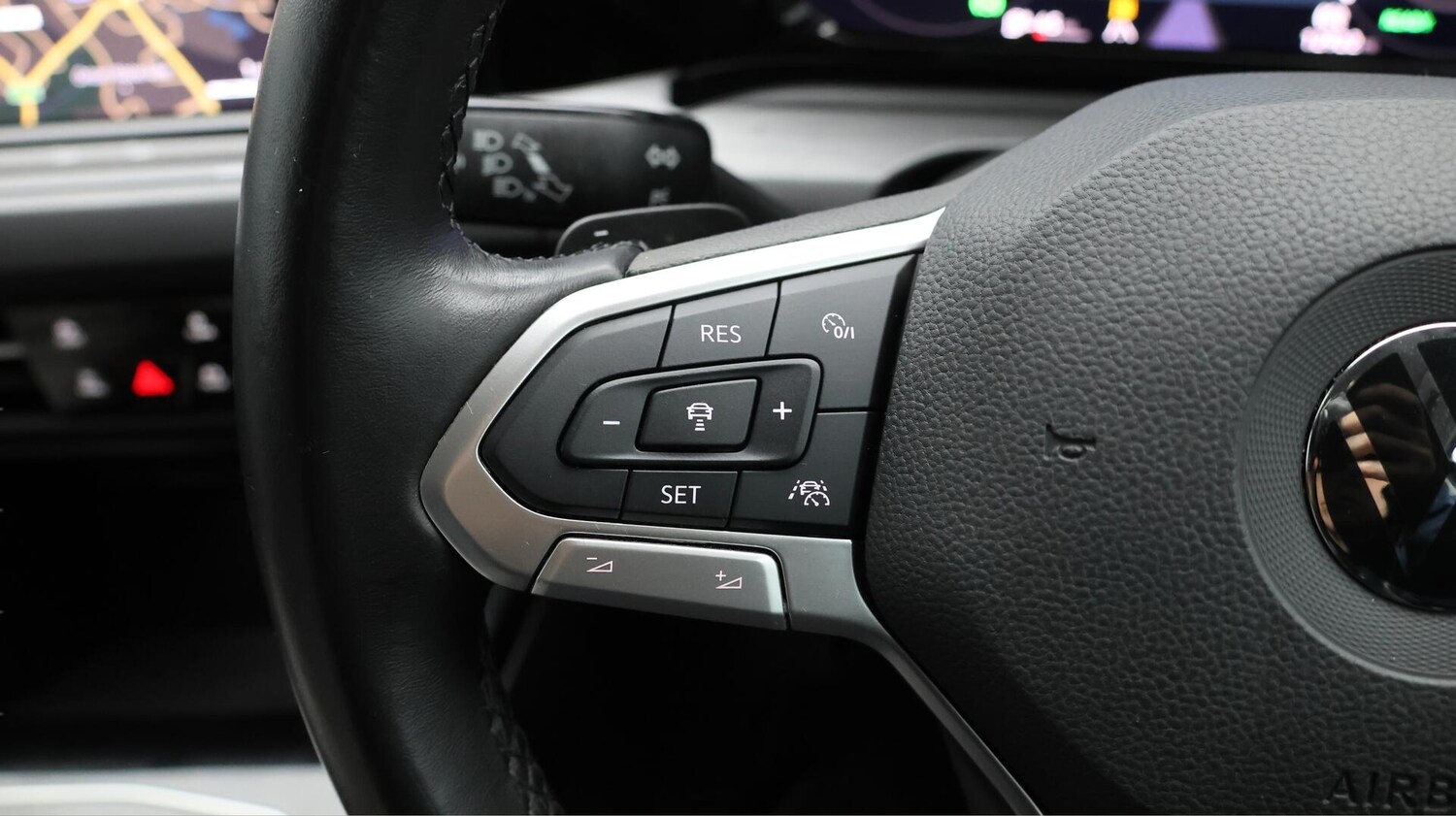 Used Volkswagen Golf for sale - 76701349: Photo 24