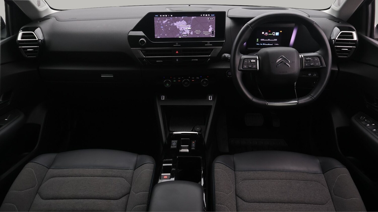 Used Citroen C4 2023 for sale - 77232879: Photo 13