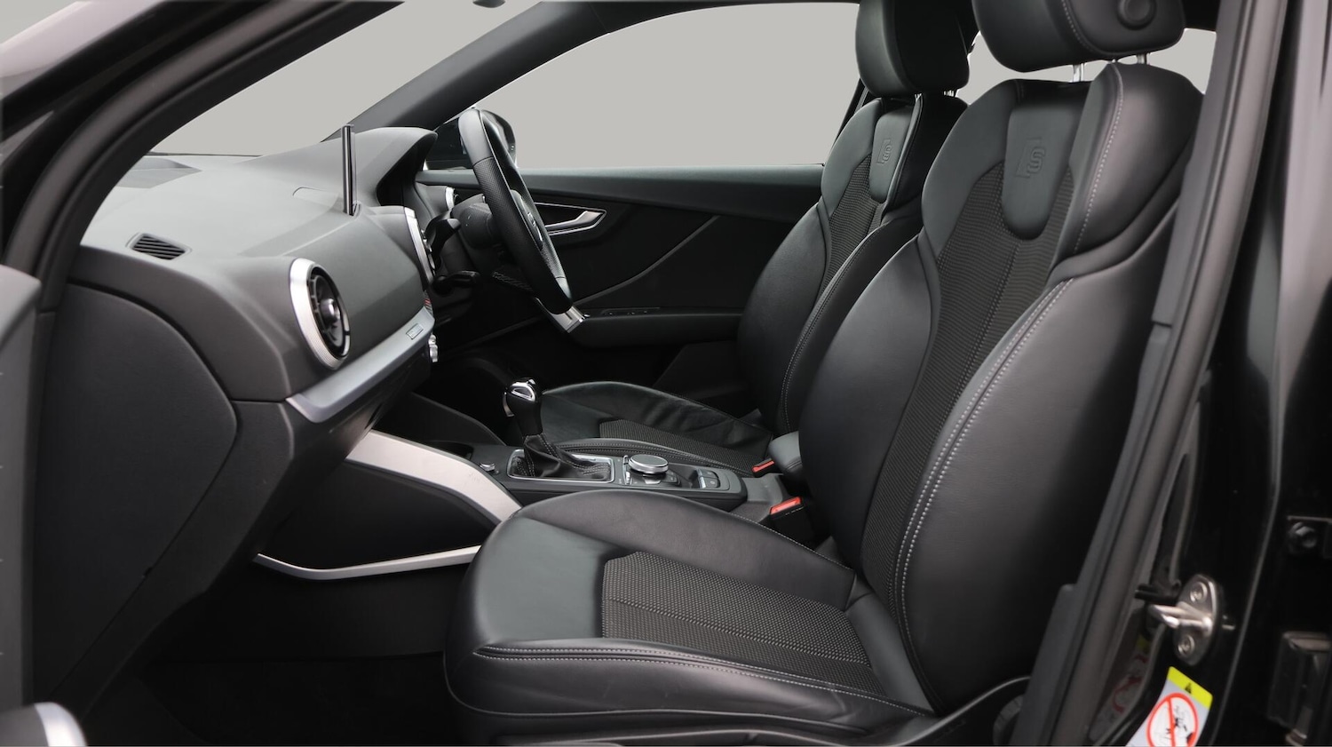 Used Audi Q2 2022 for sale - 76632992: Photo 15