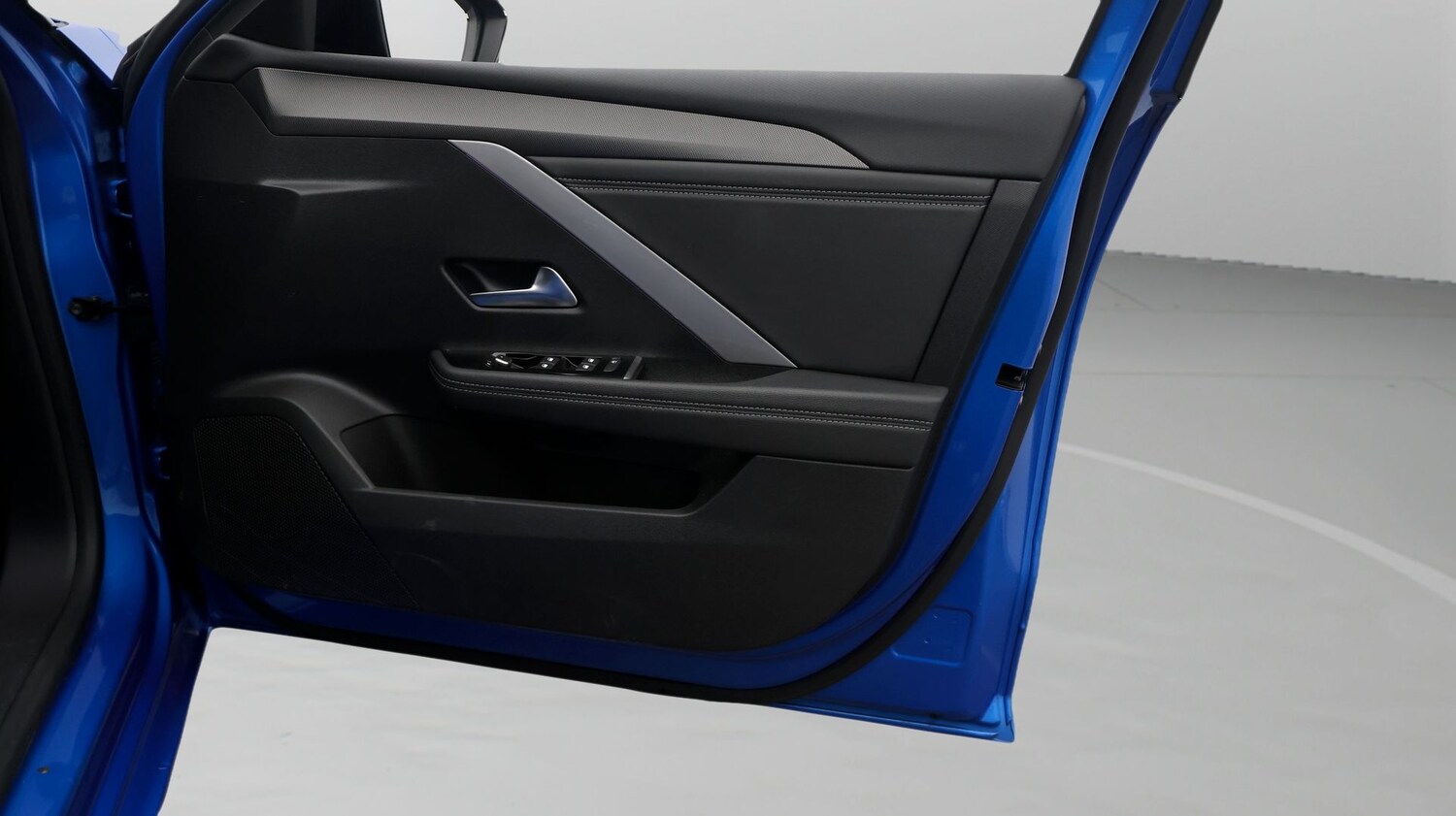 Used Vauxhall Astra 2023 for sale - 77730812: Photo 15