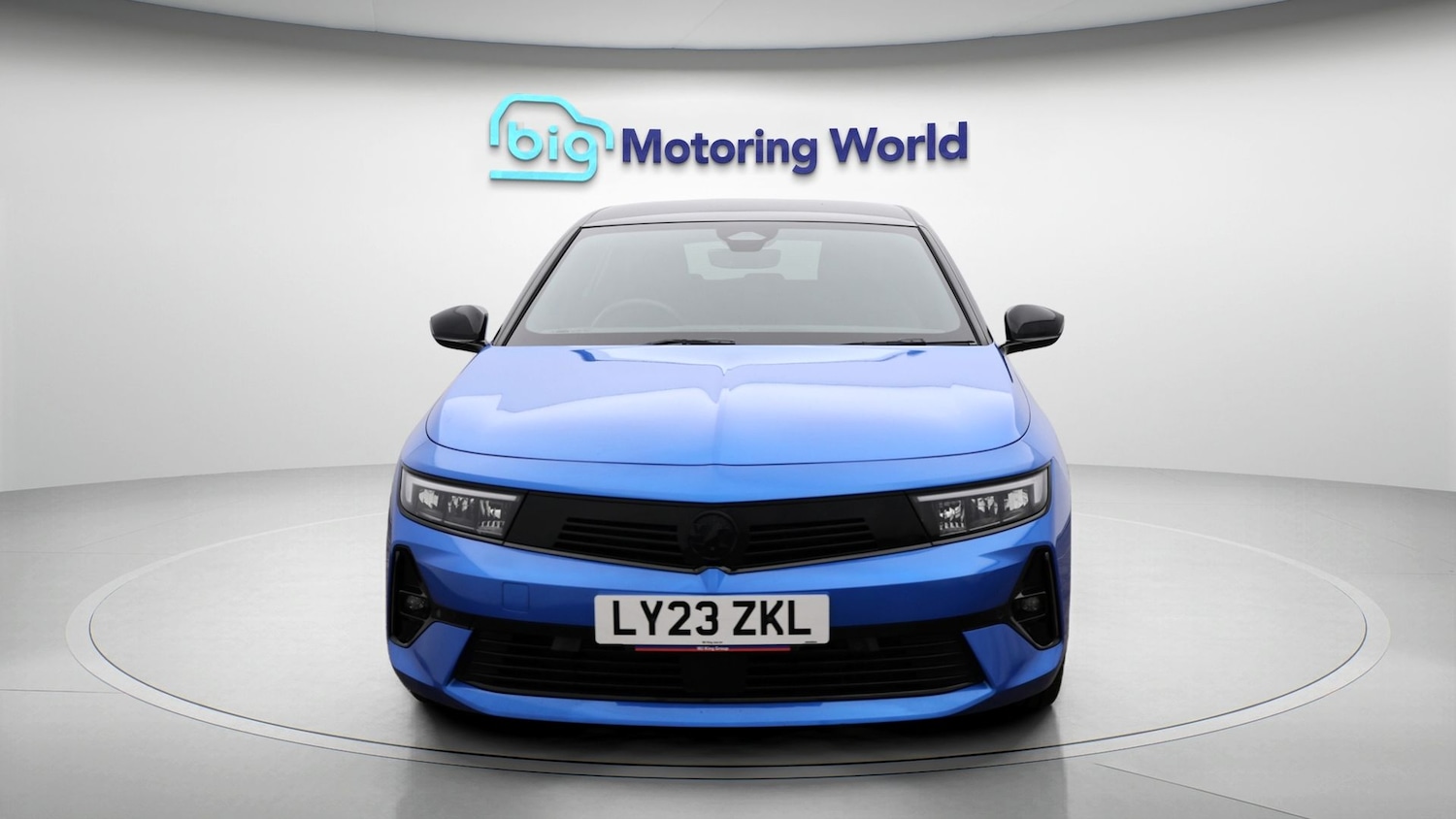 Used Vauxhall Astra 2023 for sale - 77730812: Photo 2