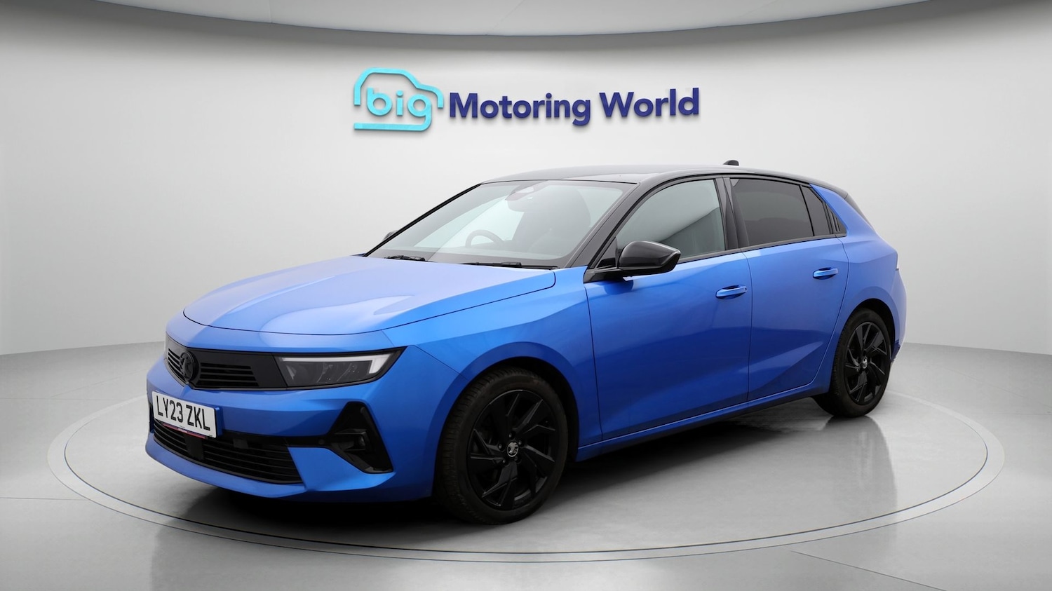 Used Vauxhall Astra 2023 for sale - 77730812: Photo 3