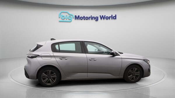 Used Peugeot 308 2023 for sale - 76001701: Photo 9