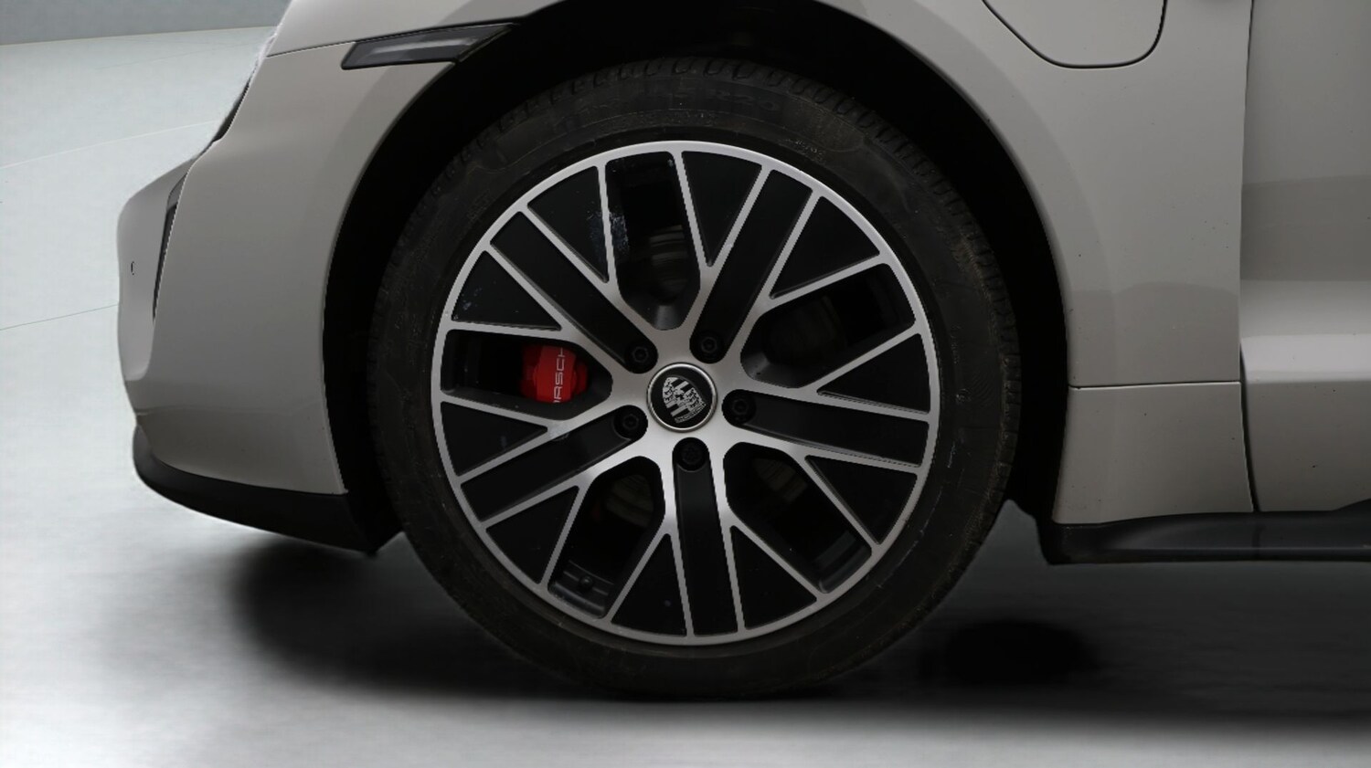 Used Porsche Taycan 2023 for sale - 77532485: Photo 18