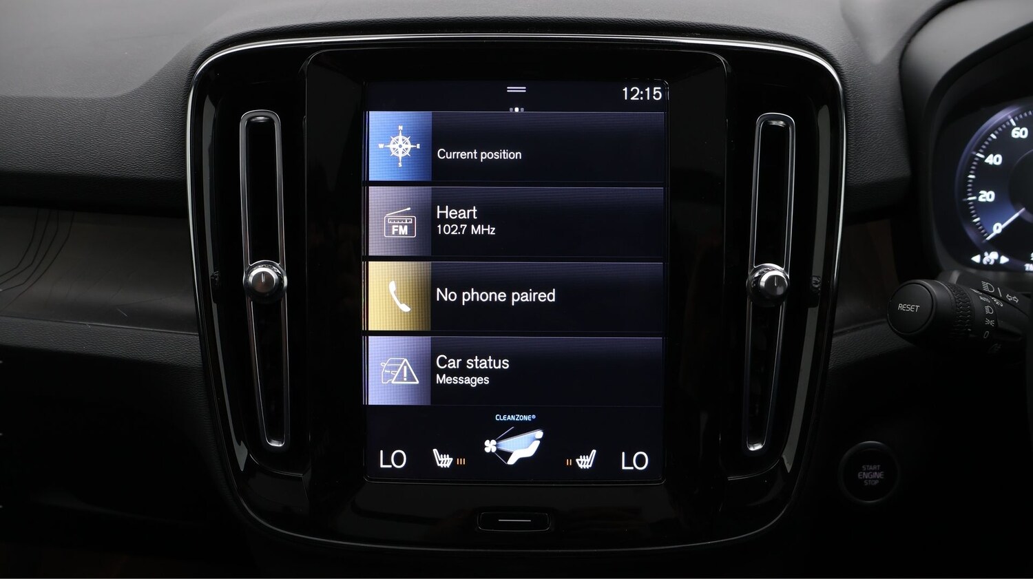 Used Volvo XC40 2023 for sale - 77829620: Photo 11