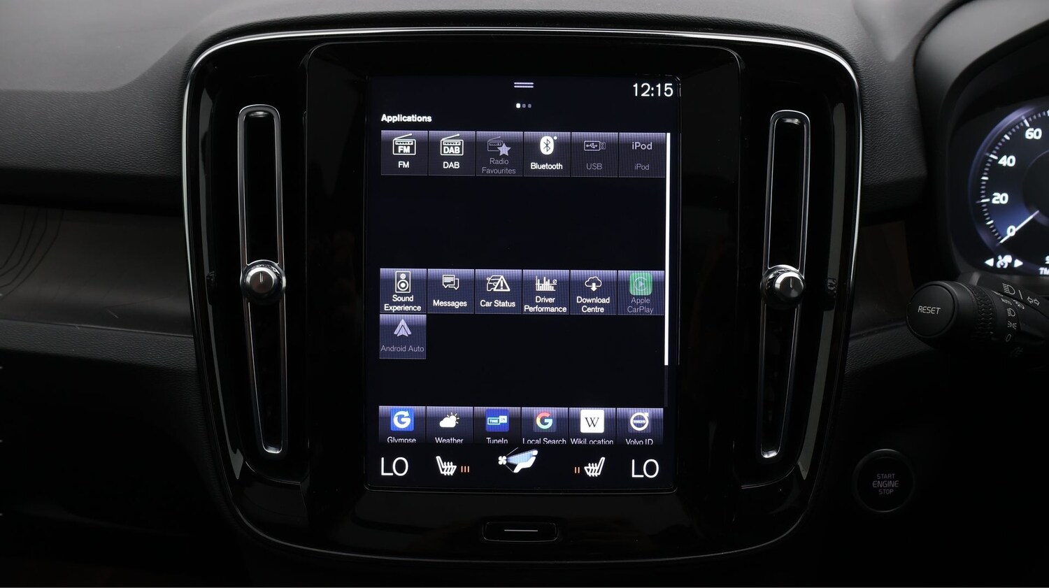 Used Volvo XC40 2023 for sale - 77829620: Photo 28