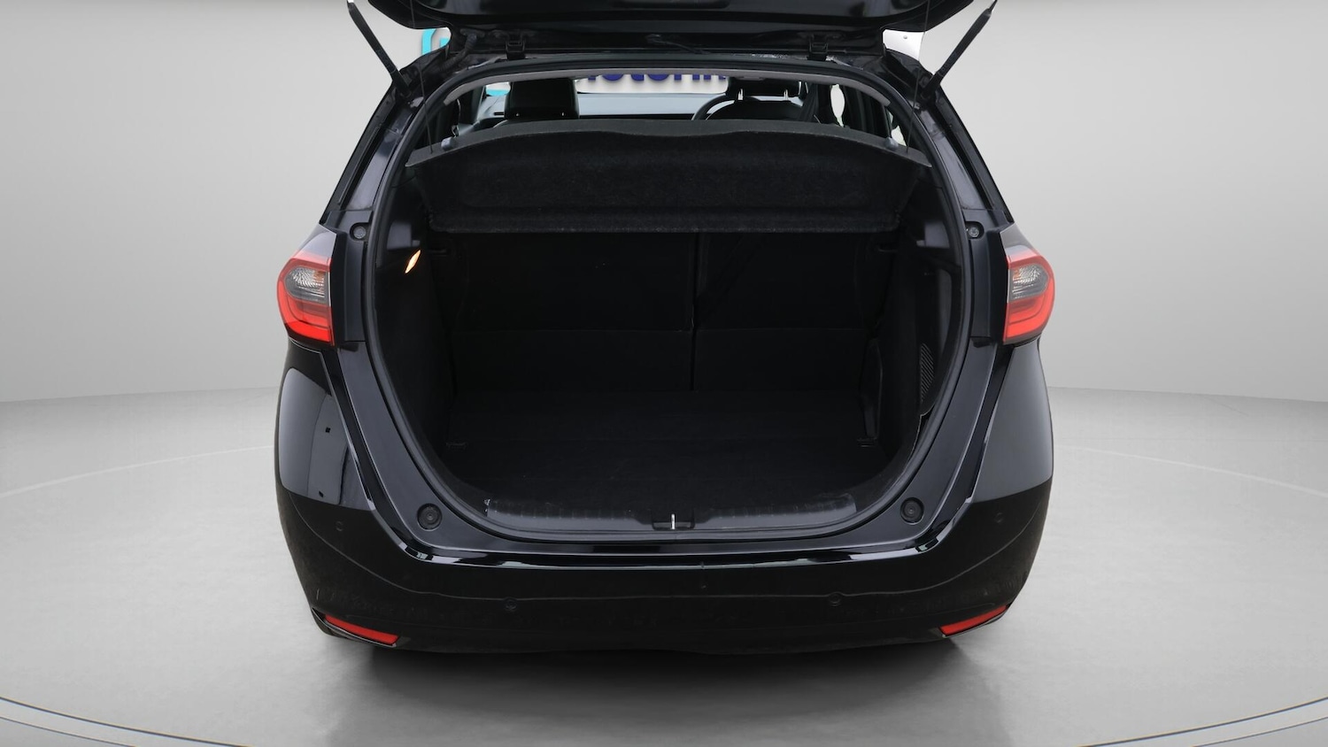 Used Honda Jazz 2021 for sale - 76388974: Photo 18