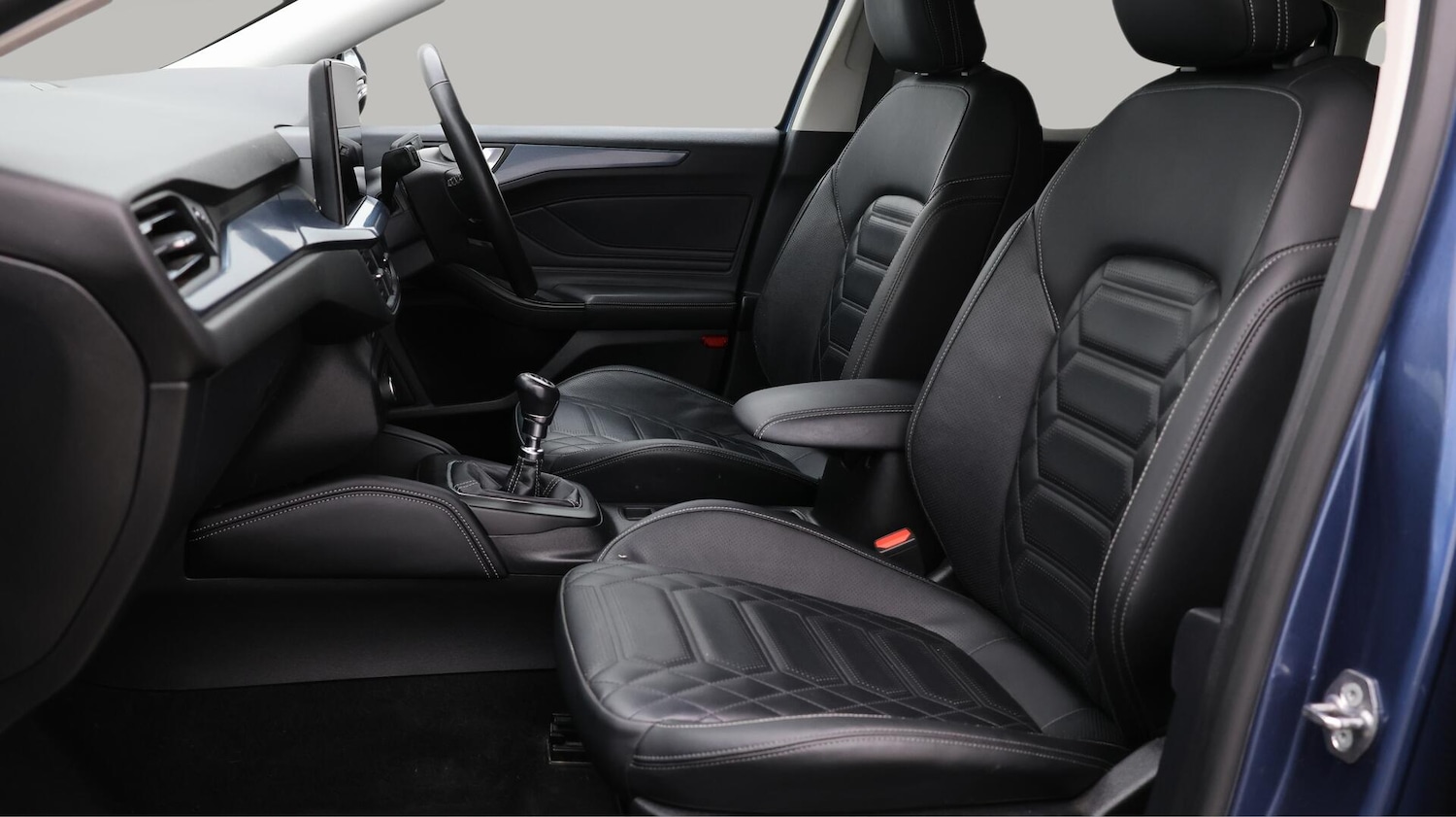 Used Ford Focus 2022 for sale - 76388932: Photo 15