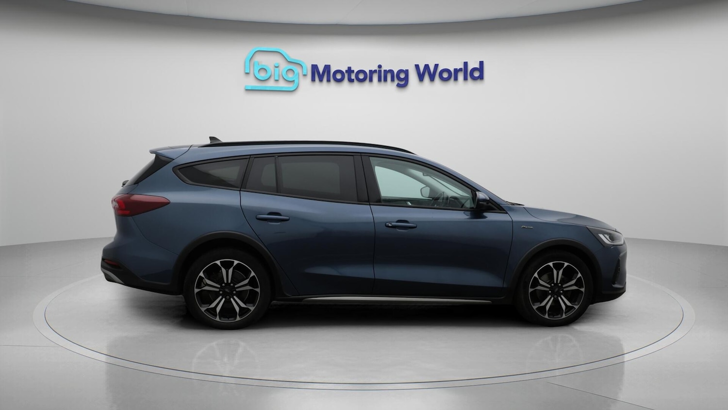 Used Ford Focus 2022 for sale - 76388932: Photo 9