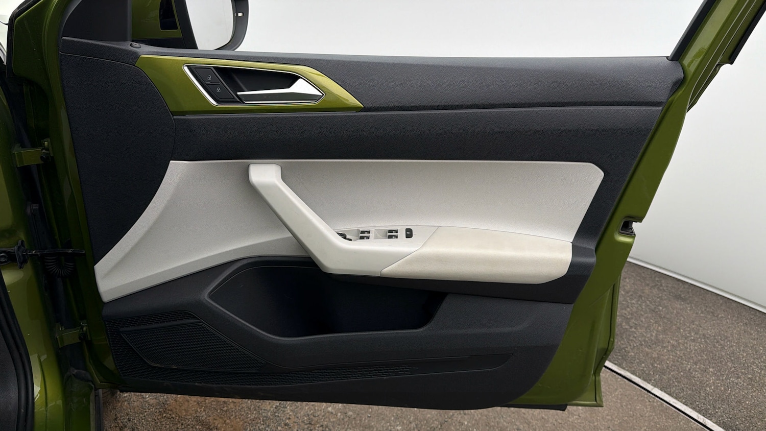 Used Volkswagen Taigo 2023 for sale - 78040129: Photo 14