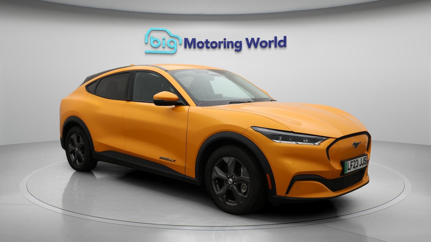 Used Ford Mustang Mach-E 2023 for sale - 76620490: Photo 2