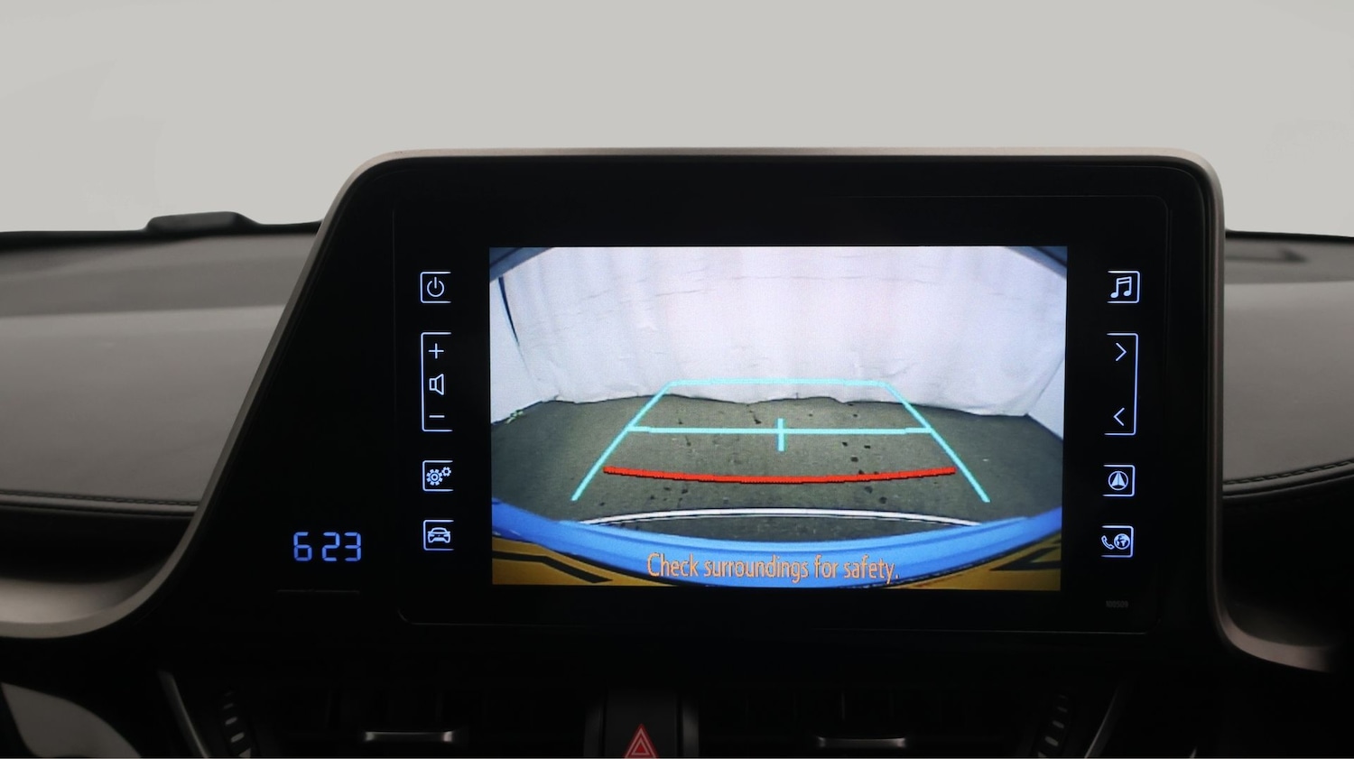 Used Toyota C-HR 2019 for sale - 77337451: Photo 24