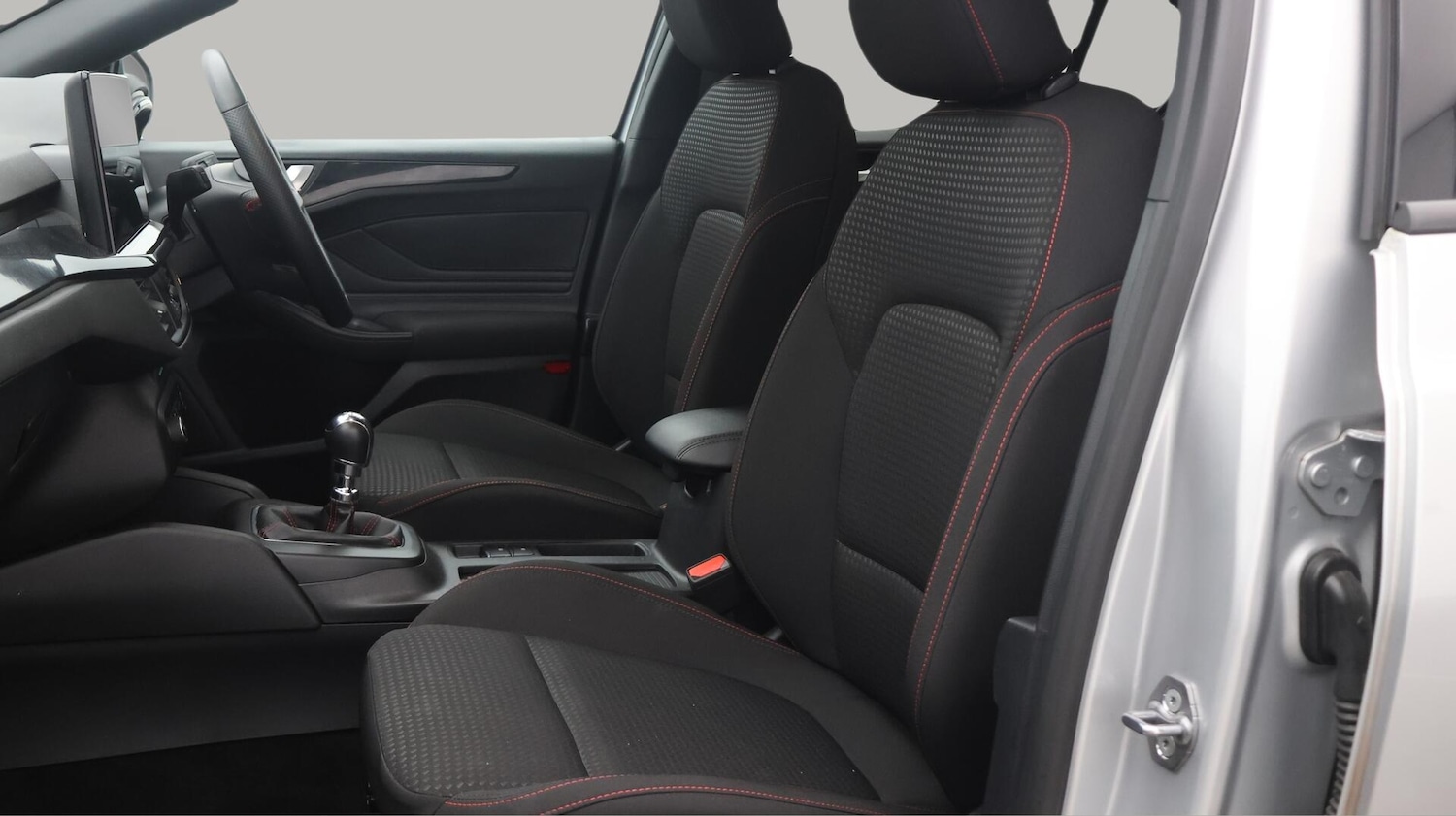 Used Ford Focus 2023 for sale - 76432560: Photo 15