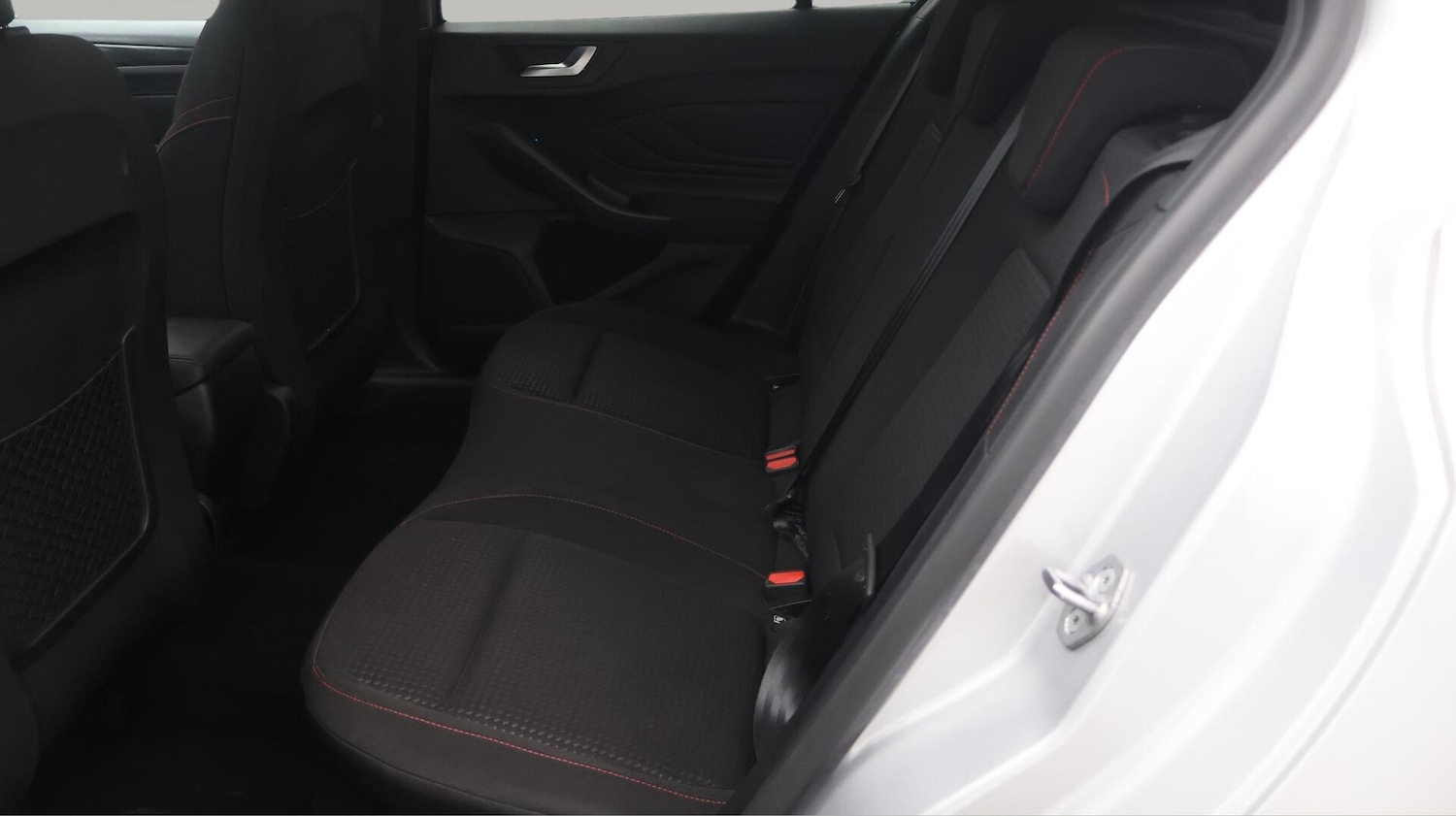 Used Ford Focus 2023 for sale - 76432560: Photo 17