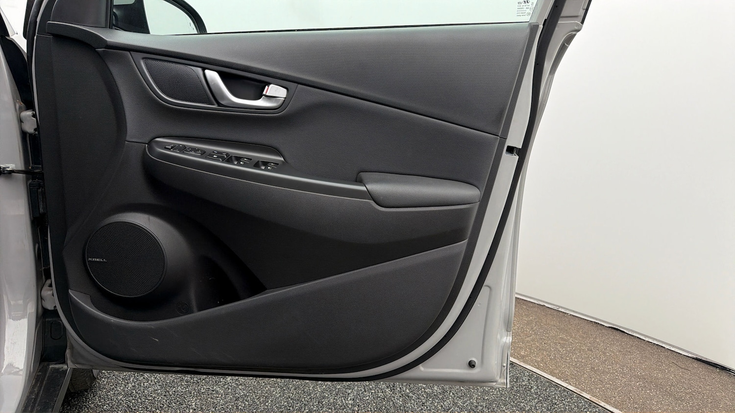 Used Hyundai KONA 2023 for sale - 78162317: Photo 14