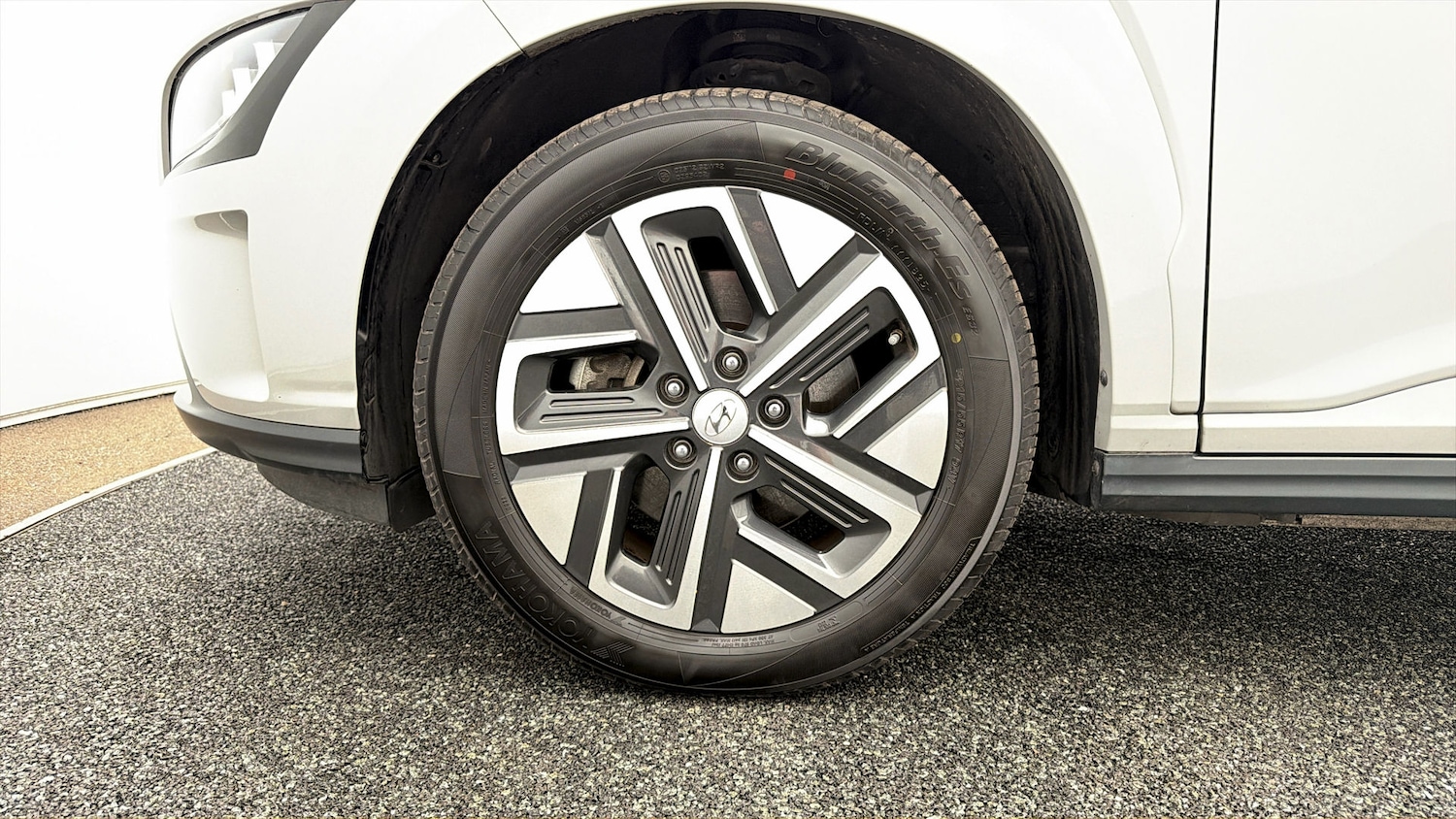 Used Hyundai KONA 2023 for sale - 78162317: Photo 17