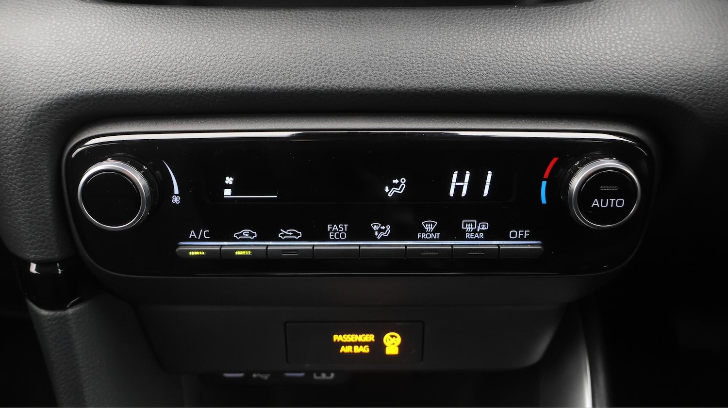 Used Toyota Yaris 2025 for sale - 76326153: Photo 13