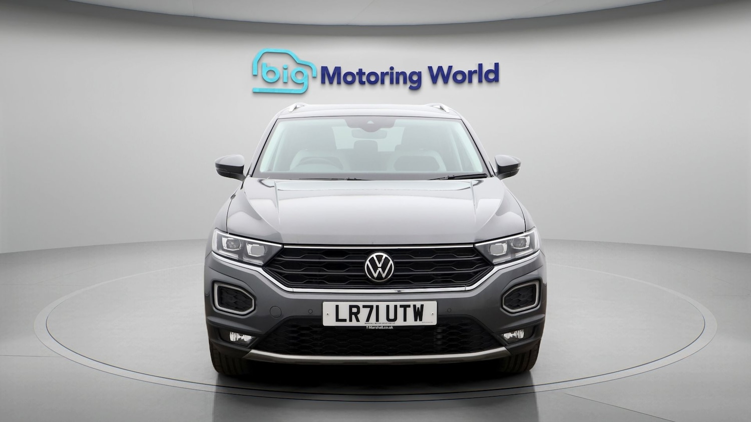 Used Volkswagen T-Roc 2021 for sale - 77451312: Photo 2