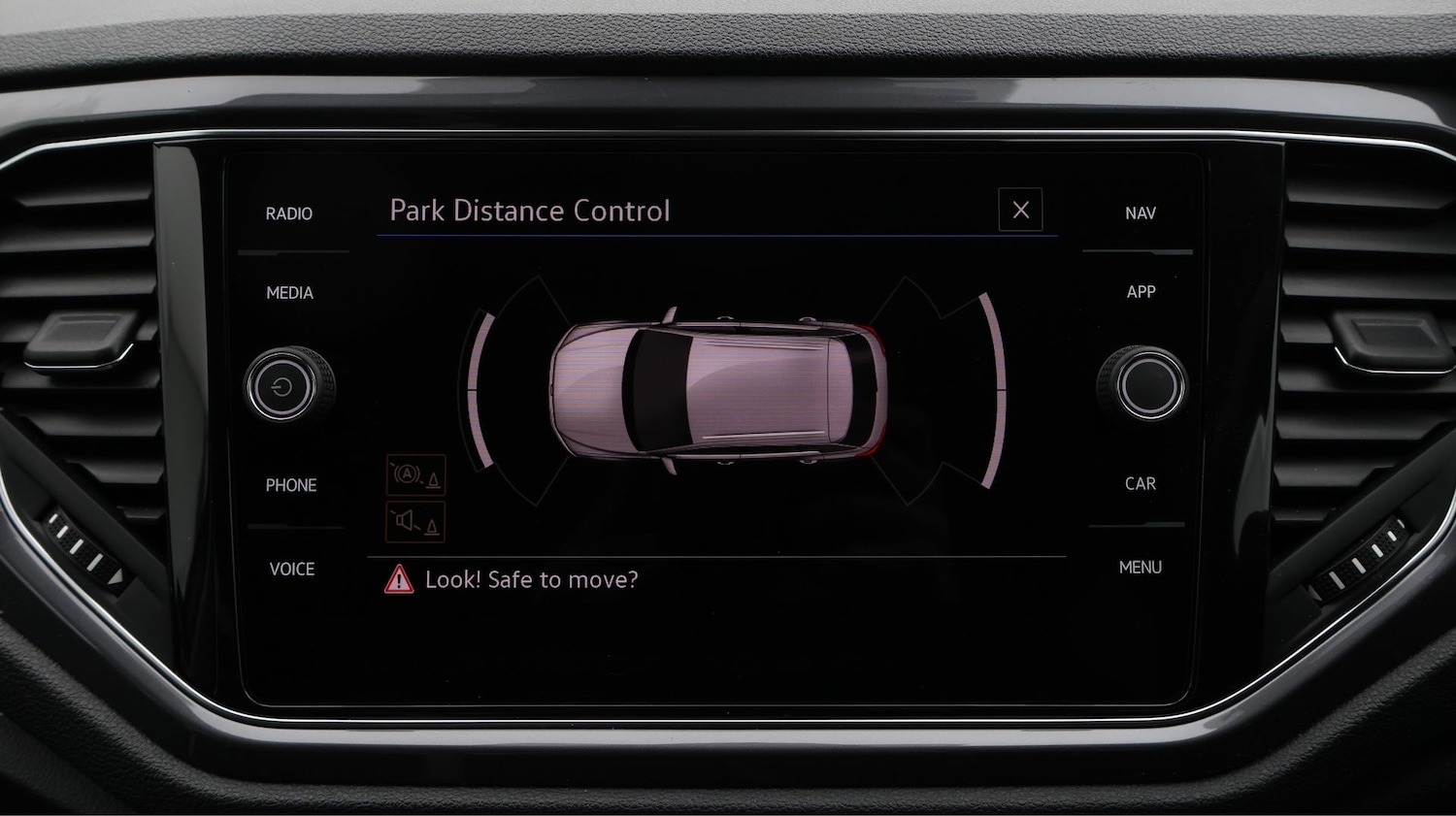 Used Volkswagen T-Roc 2021 for sale - 77451312: Photo 24