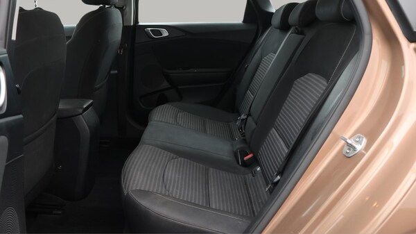 Used Kia Ceed 2022 for sale - 76012923: Photo 25