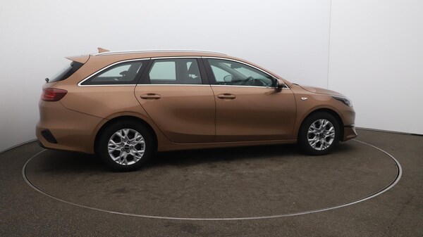 Used Kia Ceed 2022 for sale - 76012923: Photo 43