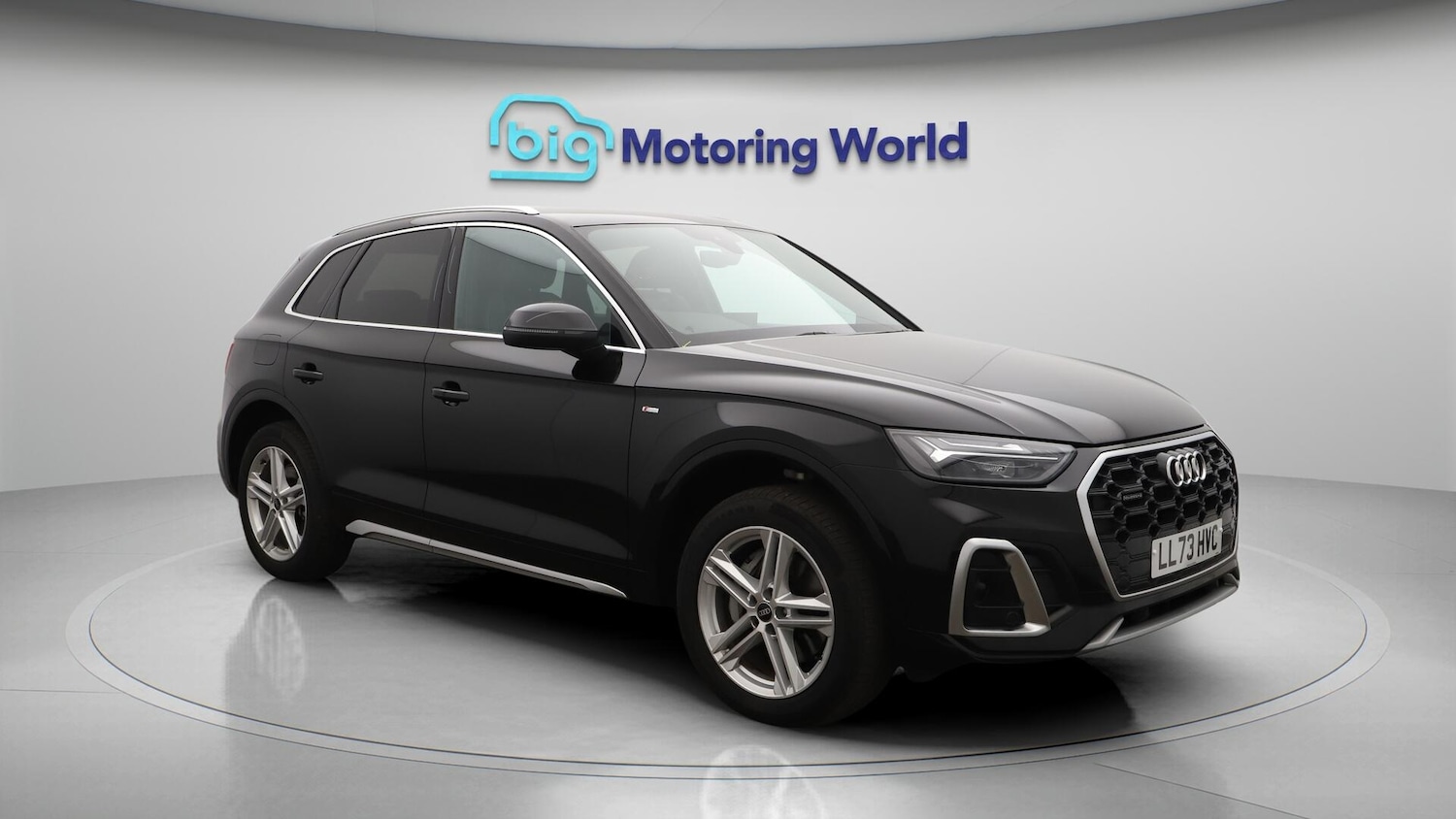 Used Audi Q5 2023 for sale - 76336857: Photo 2
