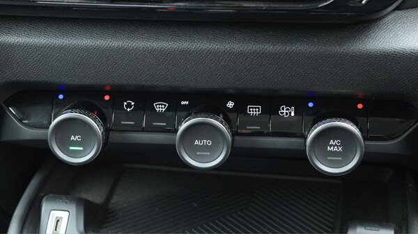 Used Citroen e-C4 2022 for sale - 76179872: Photo 13
